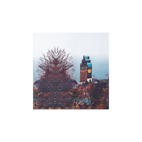 Scarf in Silk with Wedding Tower Print