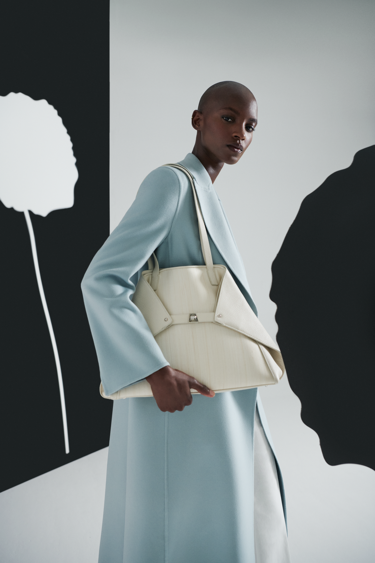 Double Breasted Coat in Cashmere Double-Face – Akris Inc. Double Breasted Coat in Cashmere Double-Face – Akris Inc.