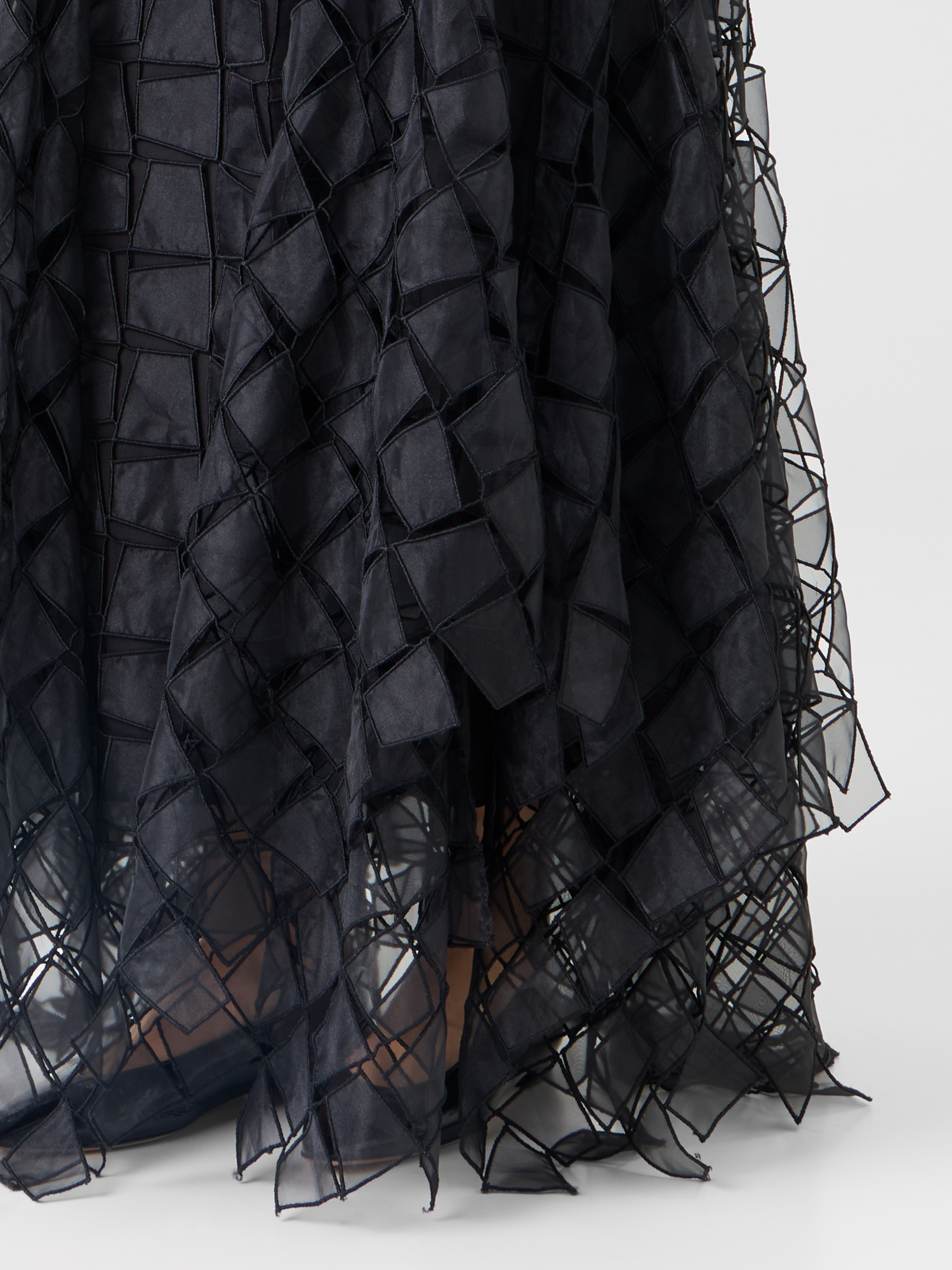 Designer Organza Trapezoid Embroidery Strapless Gown - black 