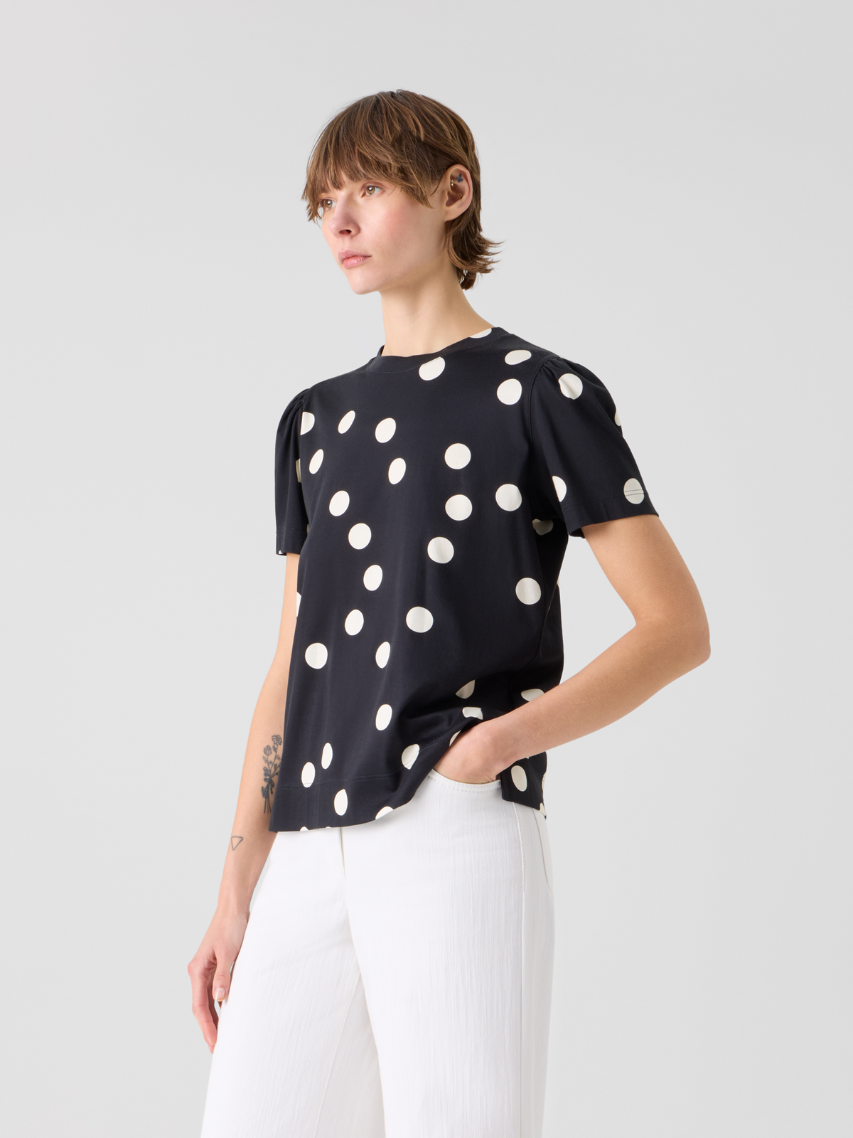 Designer Polka Dot Cotton Jersey T-Shirt with Puff Sleeves - black #editorial