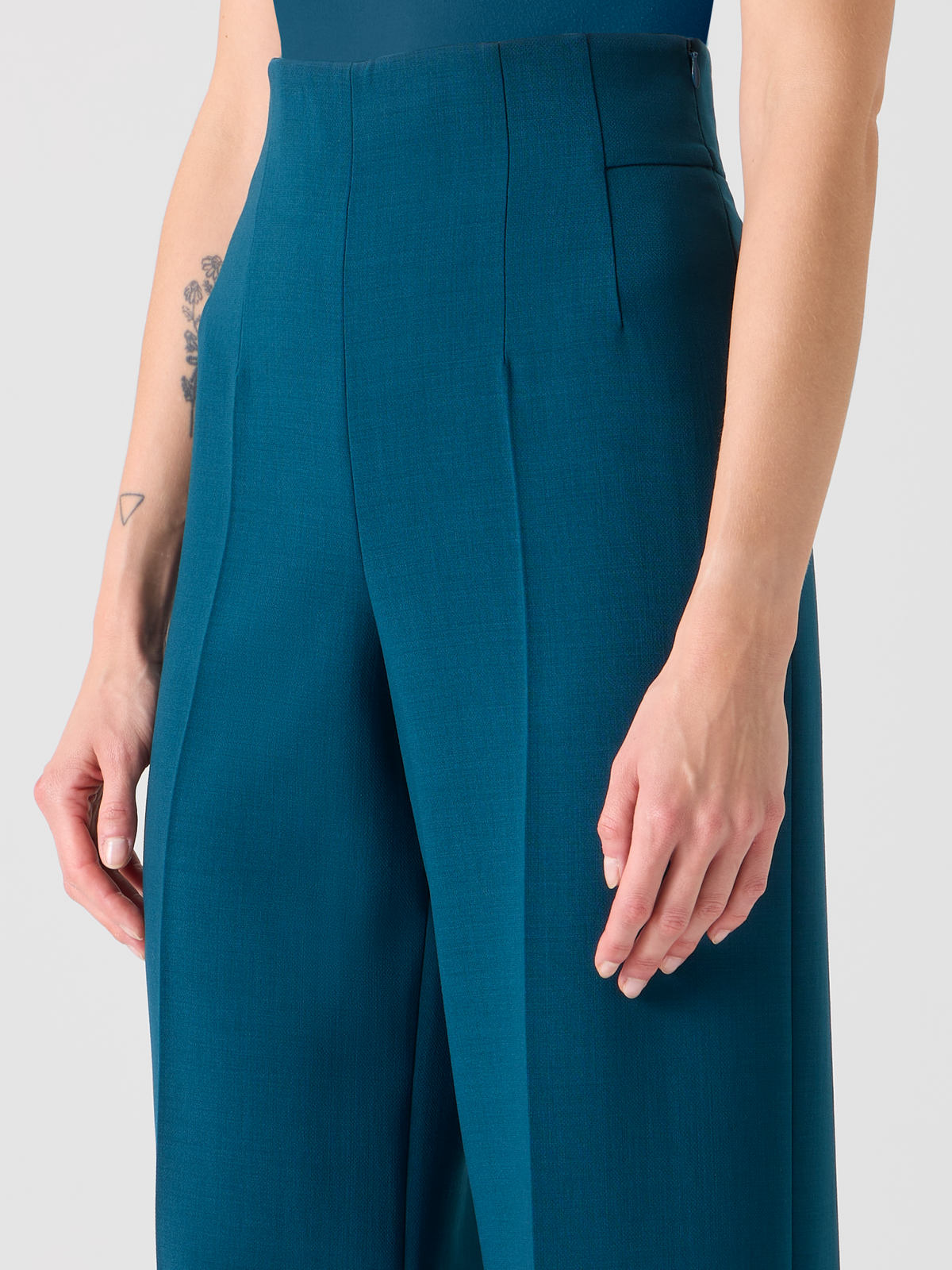 Designer Fiyuki High Waist Pants in Wool Double-Face - green #editorial