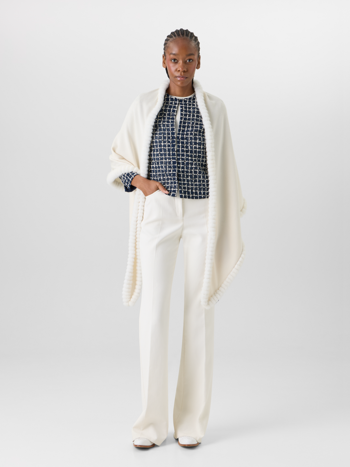 Designer Cashmere-Silk Scarf - ecru #editorial