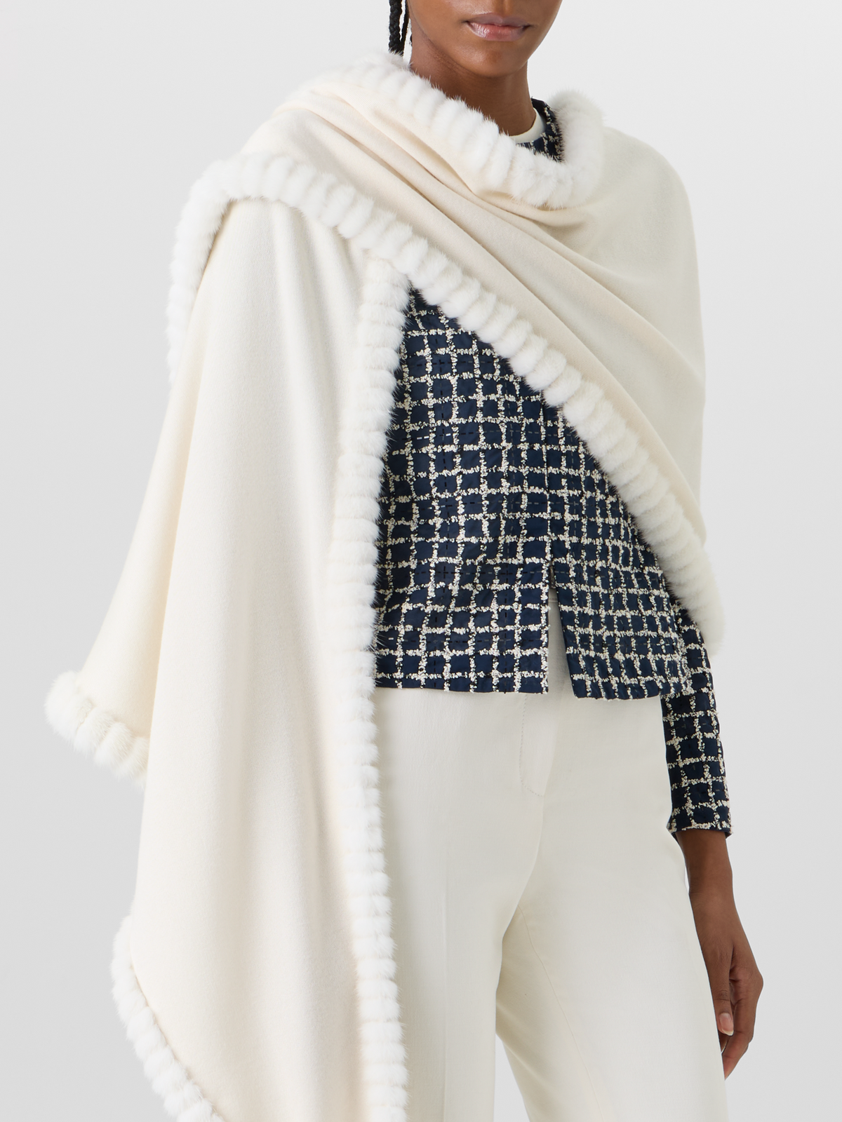Designer Cashmere-Silk Scarf - ecru #editorial