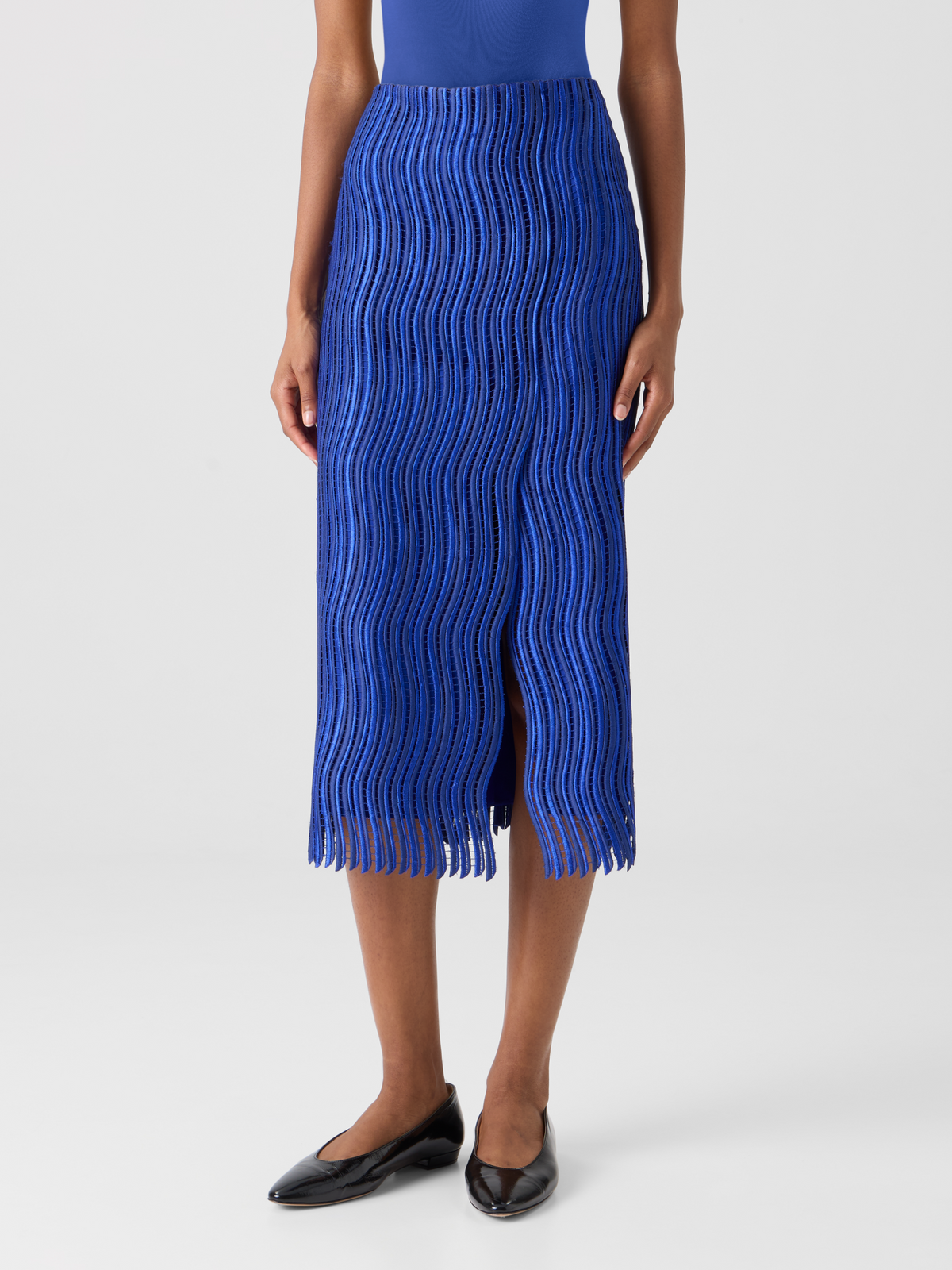 Designer Midi Pencil Skirt in Wave Guipure - blue #editorial