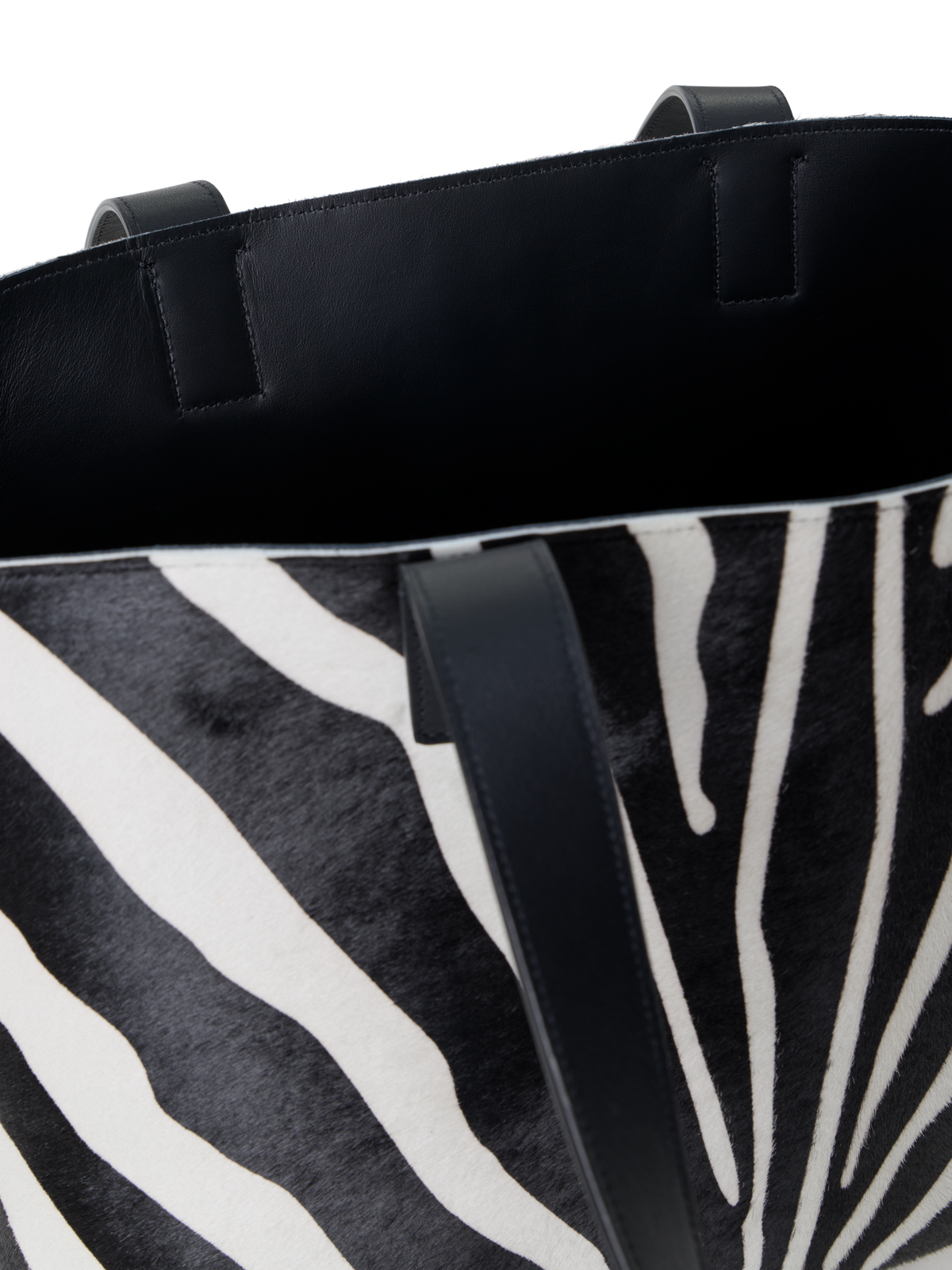Designer Ai Medium Shoulder Tote - multicolor