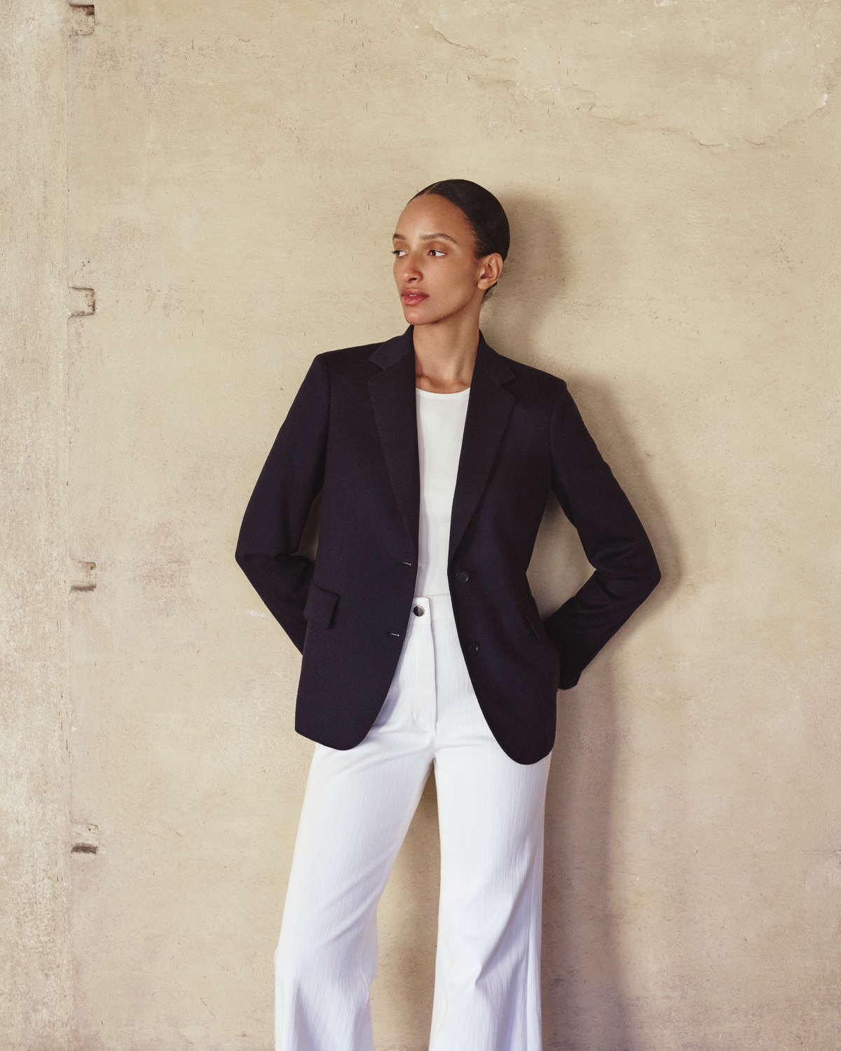 Designer Tailored Blazer in Pure Cashmere Double-Face - neutral - navy - blue #editorial