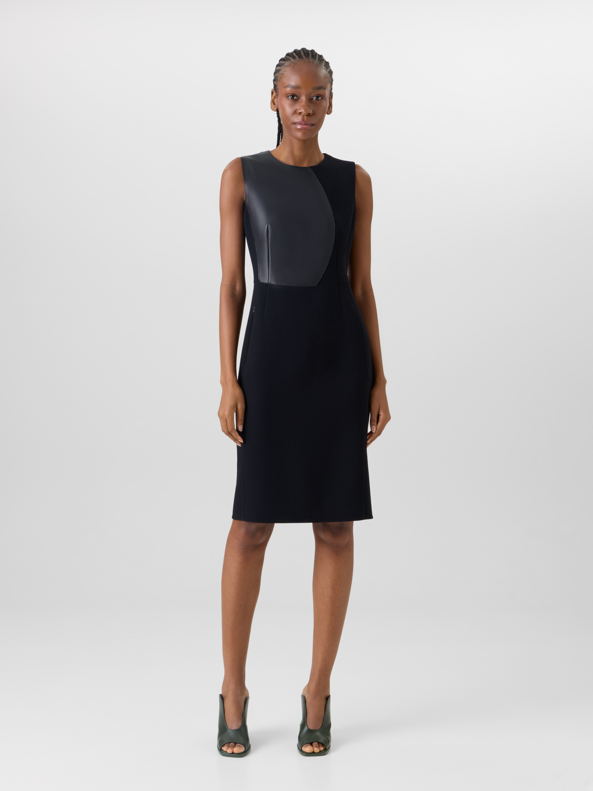 Designer Sleeveless Wool-Crêpe Double-Face Sheath Dress - black #editorial