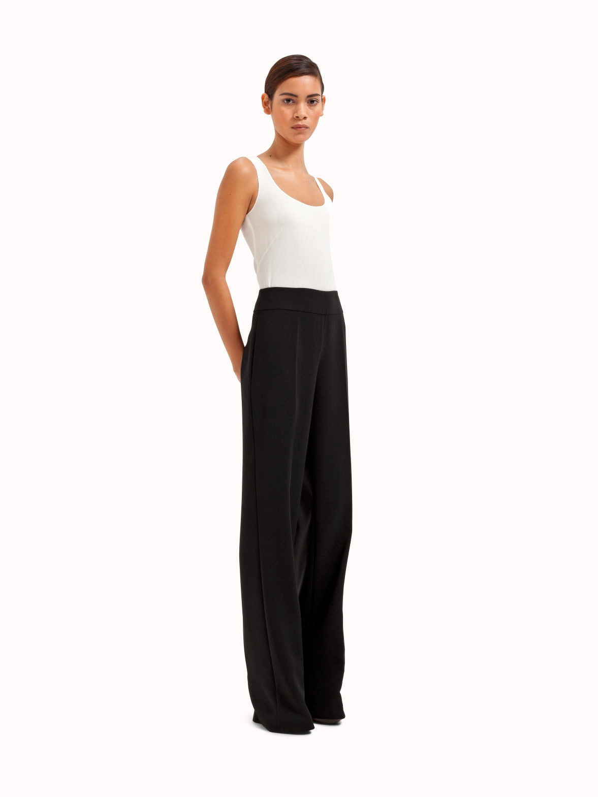 Buy Black Trousers & Pants for Women by Magre Online