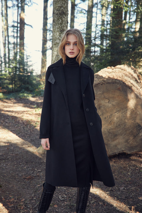 Akris® Official – Luxurious Designer Coats for Any Occasion and Season ...